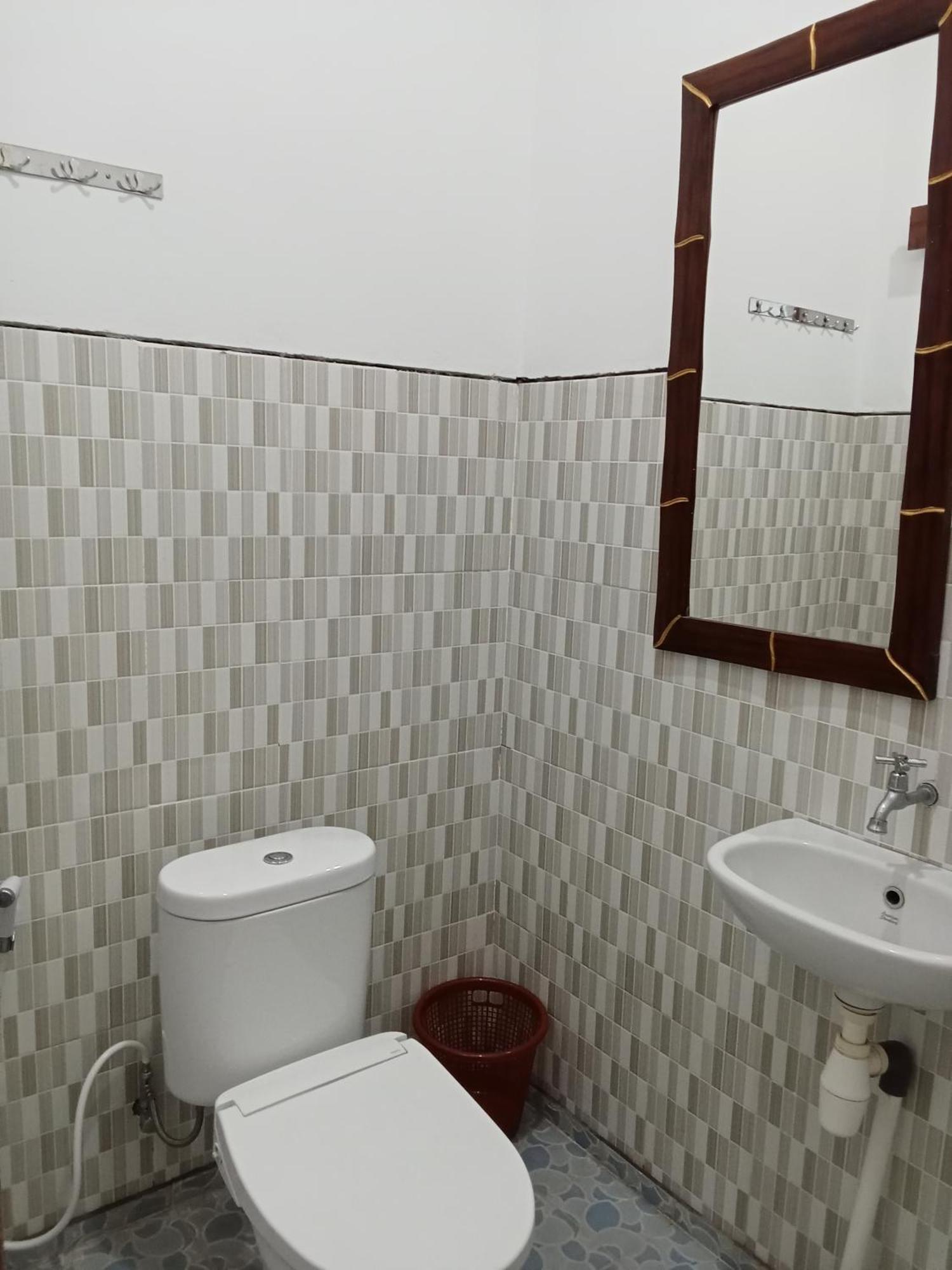 Komang Homestay Amed Exteriör bild