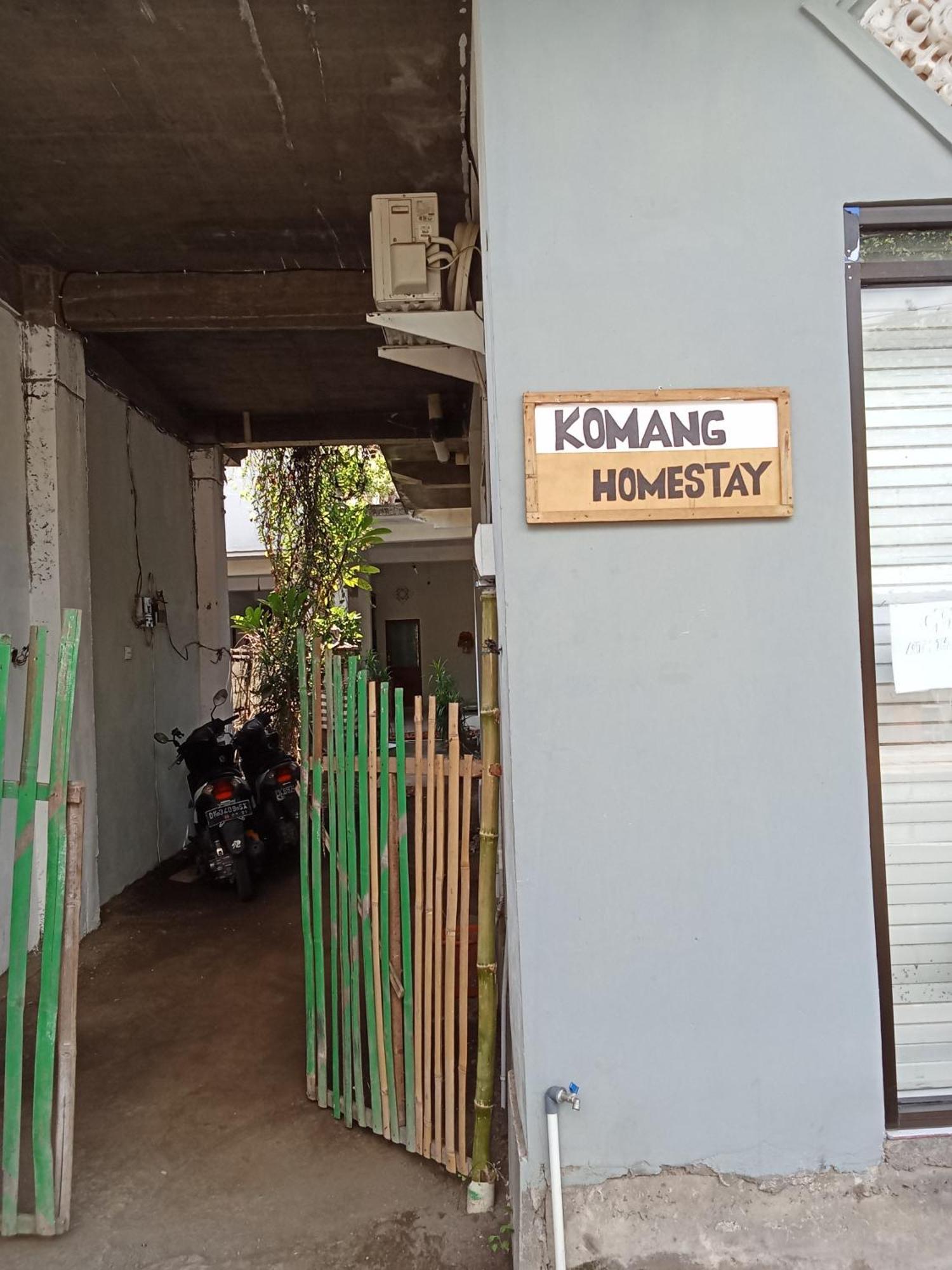 Komang Homestay Amed Exteriör bild