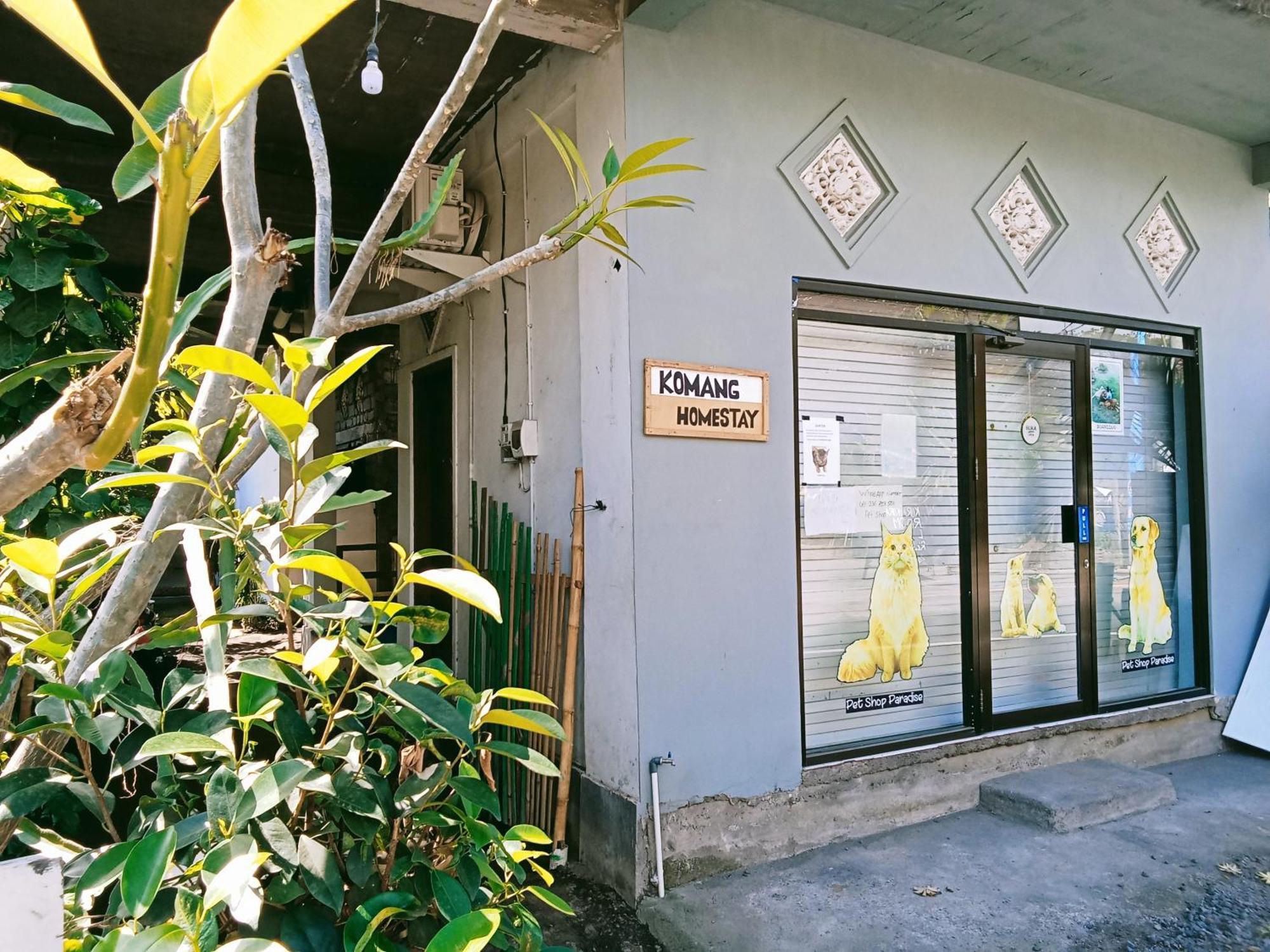 Komang Homestay Amed Exteriör bild